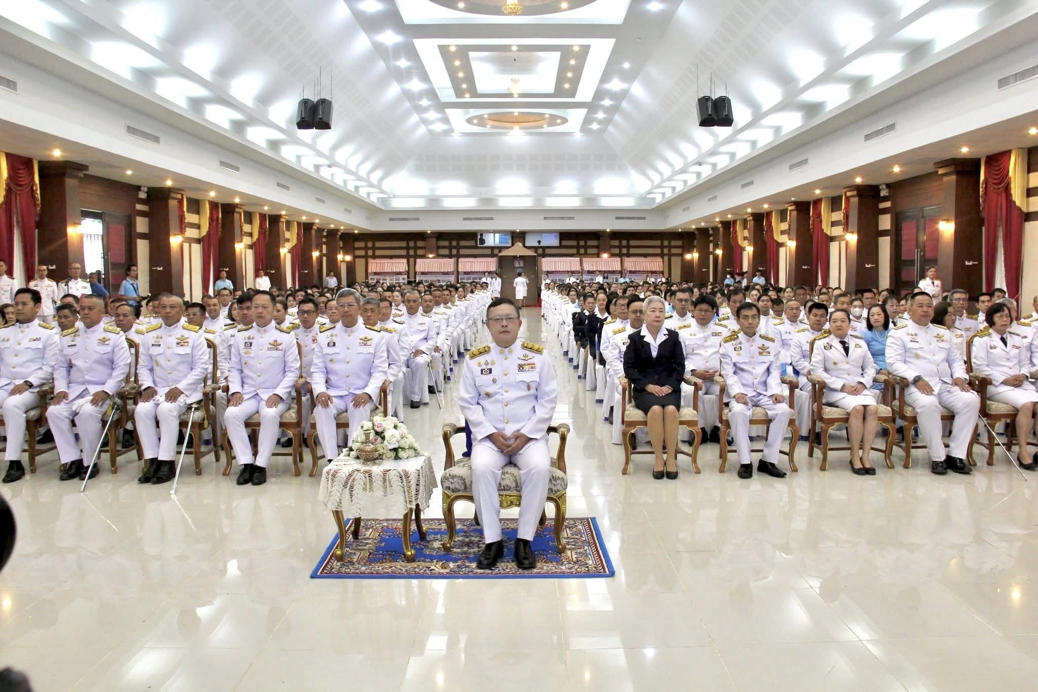 พิธีเจริญพระพุทธมนต์และทำบุญตักบาตรถวายเป็นพระราชกุศล เนื่องในโอกาสวันมหามงคลเฉลิมพระชนมพรรษา สมเด็จพระนางเจ้าสิริกิติ์ พระบร
